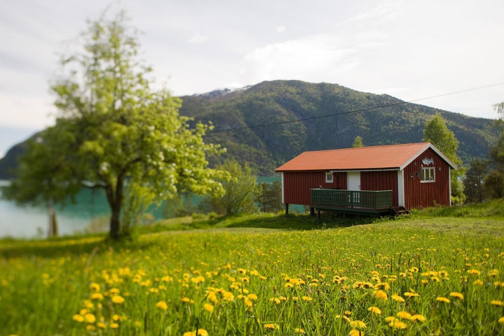 Dragsvik Fjordhotel (Adults Only) บาเลสตรันด์ ภายนอก รูปภาพ