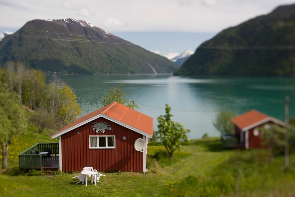 Dragsvik Fjordhotel (Adults Only) บาเลสตรันด์ ภายนอก รูปภาพ