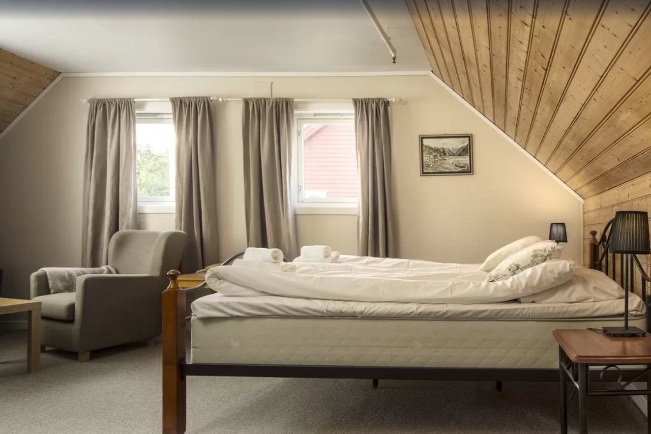 Dragsvik Fjordhotel (Adults Only) บาเลสตรันด์ ภายนอก รูปภาพ